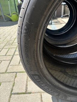 245/45R19 275/40R19 - 7
