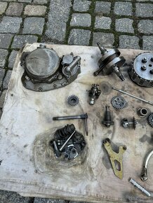 Suzuki RMZ 250 díly - 7