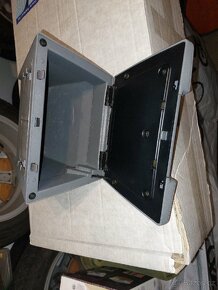 Škoda Felicia - Středový panel s díly - 7