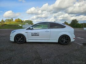 Ford Focus ST225 - 7