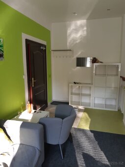 Kancelář - místnost k pronájmu - 7