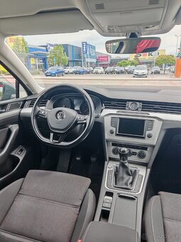 VW Passat B8 2.0 tdi - 18”kola, tažné, navi, dynaudio - 7