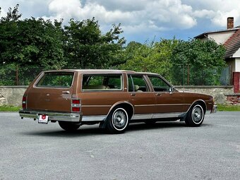 Chevrolet Caprice Classic Wagon - 7