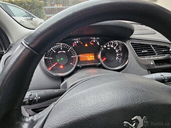 Peugeot 5008 1.6 hdi - 7