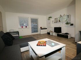 Prodej prostorného vybaveného bytu 3+1 v Žamberku - 7