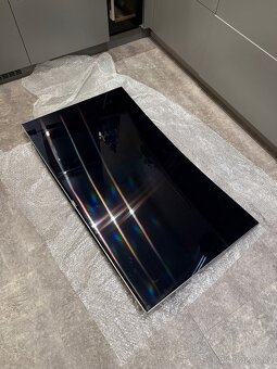 Samsung 55” (138 cm) 4K Zakřivená SUHD Smart TV - 7