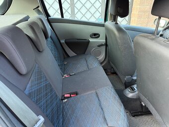 Renault Clio 1.2 55kw 2006 bez koroze - 7
