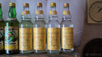 Alkohol - vodka, griotte - starý, archivní, retro alk. - 7