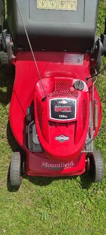Benzínová sekačka s pojezdem motor briggstratton - 7