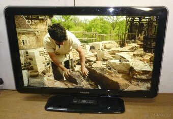FullHD LCD televize 93cm PHILIPS, 37 palců, nemá DVBT2 - 7