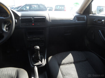 Volkswagen Golf 1.9 TDi 66Kw - 7