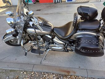 Yamaha XVS 1100 - 7