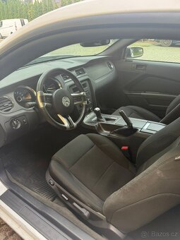 Ford Mustang 3,7 v6 63 tis km - 7