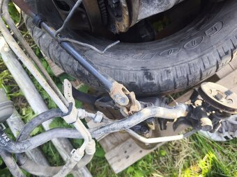 Motor, převodovka, rozvodovka Nissan navara d22 2.5td 76kw - 7