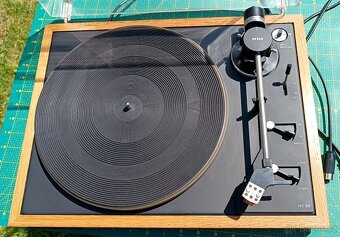 Gramofon TESLA NC580 - 7