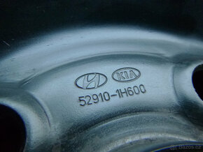 Zimní sada - originál Kia Hyundai - 5x114,3 6Jx16 ET51 - 7