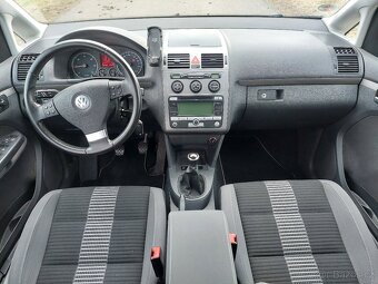 Volkswagen Touran 2.0 tdi, 103 kW, United, nové vstřiky, roz - 7