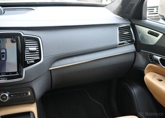 Volvo XC90 T8 AWD ULTIMATE BRIGHT Zadáno - 7