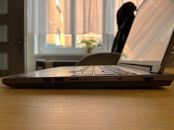 Lenovo Legion 5 16IRX9 | i7-14650HX | RTX 4070 | 32 GB RAM - 7