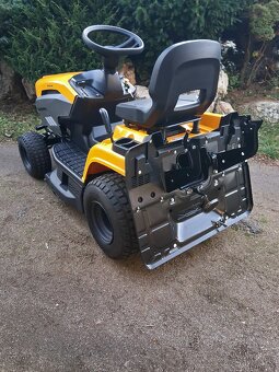 Zahradni traktor STIGA Estate 384 - 7