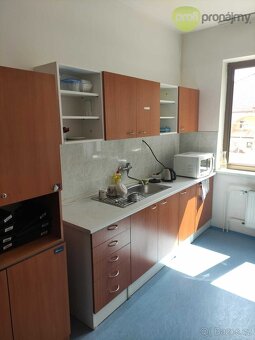 Pronájem kanceláře 31m² - 7