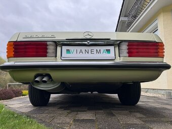 Mercedes-Benz SLC 350 - 7