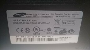 2x Monitor - LG, Samsung - 7