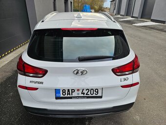 Hyundai i30 kombi 1.6crdi 85kw r.v 3/2021kamera 2x klič -ČR - 7