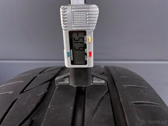 Originál Škoda Superb 235/40 r19 Bridgestone - 7