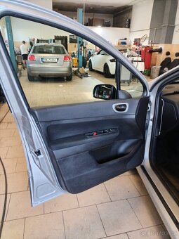 Prodám Peugeot 307 s platnou 2 roky STK - 7
