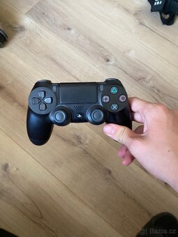 PlayStation 4 Slim 500GB + 10 her - 7