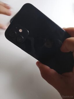 iPhone 12 - 7