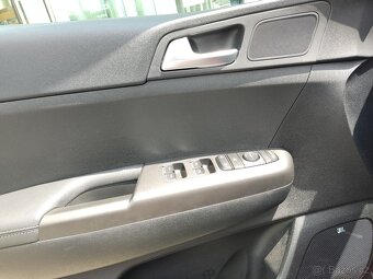 Kia Sportage 1,6 GDi GPF 4x2 BLACK EDITION - 7