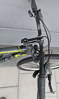 Kvalitní zánovní horské kolo KELLYS SPIDER 30 27,5"- kotouč - 7
