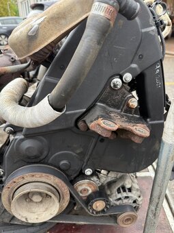 Motor 2.2hdi  4HY - Citroen,Peugot ,Fiat  top stav - 7