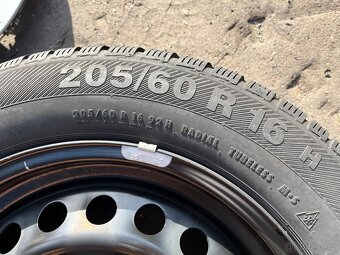 Zimní sada Nissan Juke 205/60 R16 Barum - 7