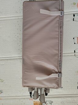 Cestovní postýlka Kinderkraft Joy 2 s příslušenstvím - 7