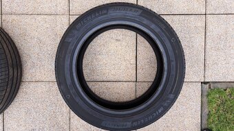 Prodám letní pneu Michelin Primacy 205/55 R17 91V - 7