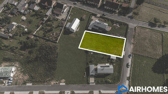 Zasíťovaný pozemek k výstavbě RD, včetně kompletní projektov - 7