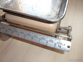 STARÁ PLECHOVÁ KUCHYŇSKÁ VÁHA KAMOR na 10kg - 7
