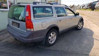 Volvo XC70 2.5T 154kW AWD typ motoru B5254T2 - 7