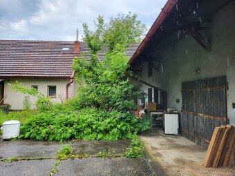 🏡 Prostorný dvougenerační dům s rozlehlým pozemkem Bělá u L - 7
