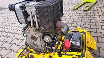 Motor Hatz 1D81S Top stav 150mth - 7
