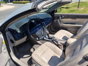 Volvo C70 T5 162 kW, benzín, manuální, 165000km, ČR - 7