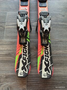 Dětské lyže Rossignol Xfigt, 100cm, + lyžáky a helma - 7