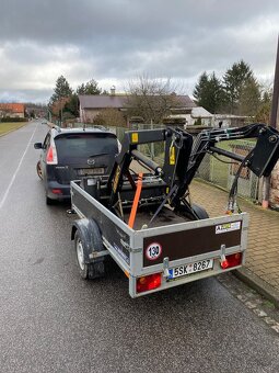 Čelní nakladač iseki - 7