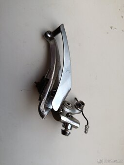 Shimano 105 přesmykač - 7