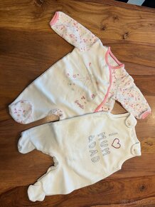 Kompletní oblečení pro holčičku od narození cca do 1 roku - 7