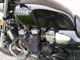 YAMAHA XJR 1300 - 7