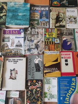 50 kusů knih, mix - 7